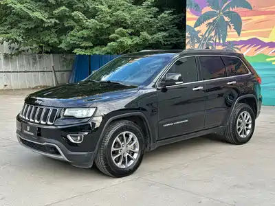 Jeep Grand Cherokee (Import) 2015