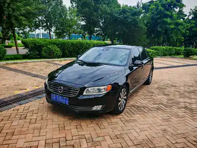 Volvo S80L 2014