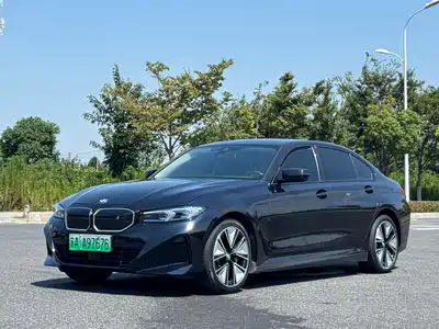 BMW i3 2024
