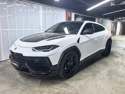 Lamborghini Urus 2023