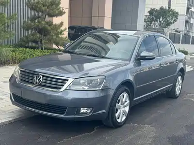 Volkswagen Passat Lingyu 2011