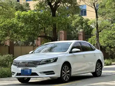 Roewe i6 2018