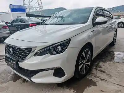 Peugeot 408 2021