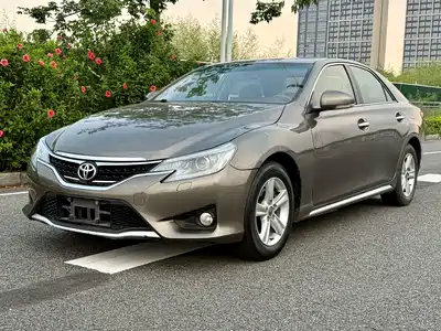 Toyota Reiz 2015