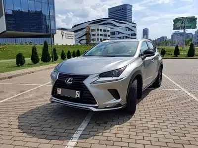 Lexus NX 2021