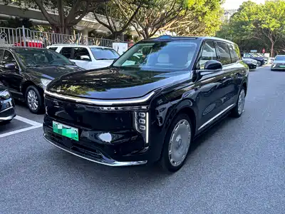IM Motors LS9 2025