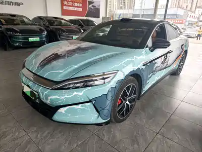 BYD Han L 2025