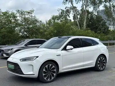 AITO Wenjie M5 2024