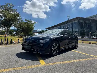 Mercedes-Benz EQE 2025