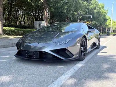 Lamborghini Huracán 2021