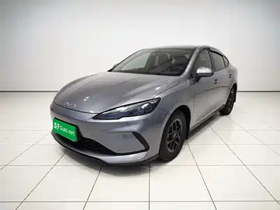 BYD Seal 05 DM-i 2025