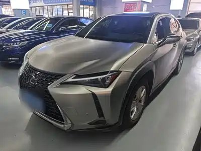 Lexus UX 2023