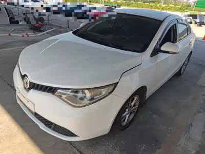 MG GT 2016