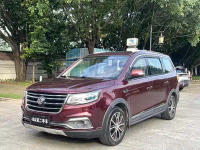 Dongfeng Fengxing SX6 2016