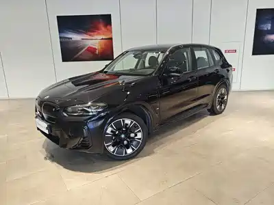 BMW iX3 2023