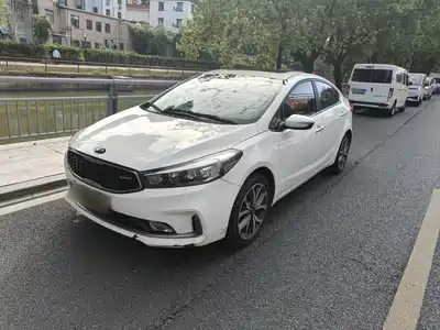 Kia K3 2016