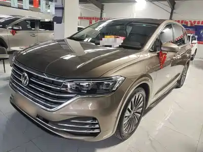 Volkswagen Viloran 2020
