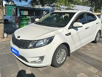 Kia K2 2013