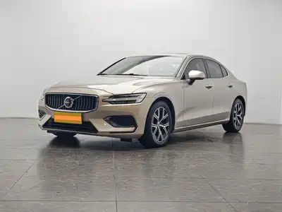 Volvo S60 2023