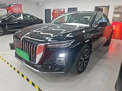 Hongqi H5 PHEV 2026