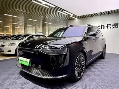 AITO Wenjie M9 2024