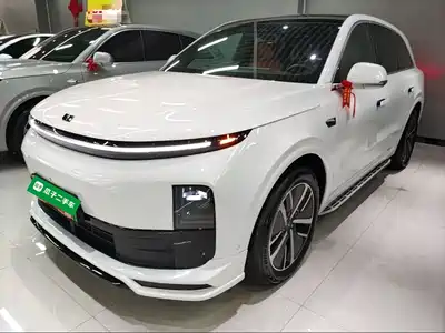 Li Auto L6 2024