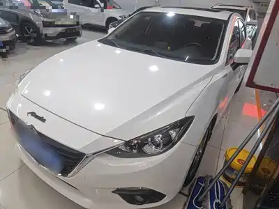 Mazda Mazda3 Axela 2015