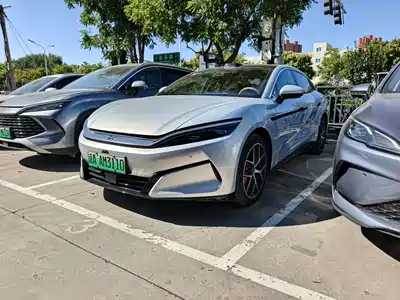 BYD Han L 2025
