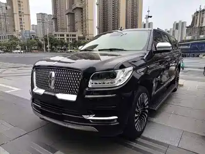 Lincoln Navigator 2021