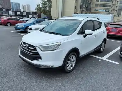 JAC Motors Refine S3 2015