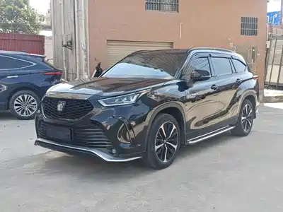Toyota Crown Kluger 2022