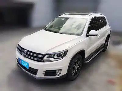 Volkswagen Tiguan 2015