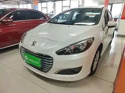 Peugeot 308 2015