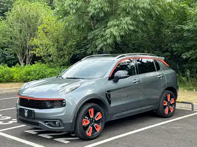 Lynk & Co 01 2020