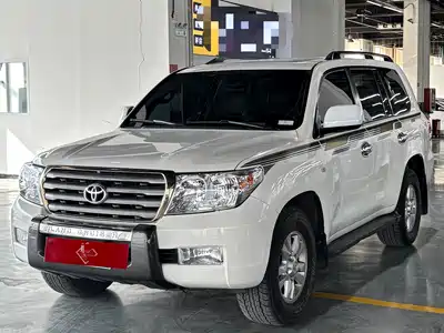 Toyota Land Cruiser 2012