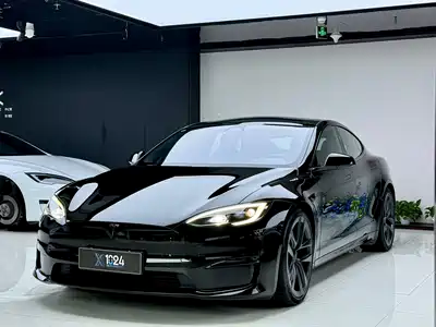 Tesla Model S 2023
