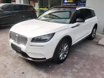 Lincoln Adventurer 2021