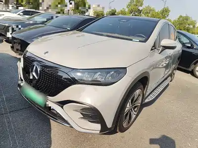 Mercedes-Benz EQE SUV 2023