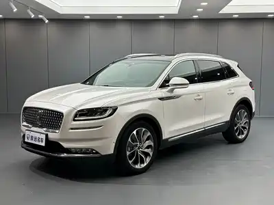 Lincoln Nautilus 2021