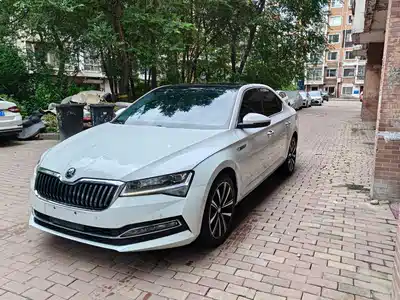 Škoda Superb 2023