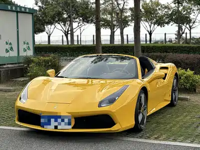 Ferrari 488 2018