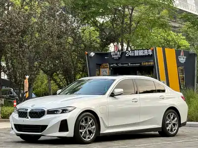 BMW i3 2022