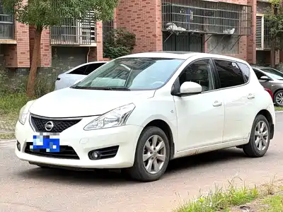 Nissan Tiida 2013