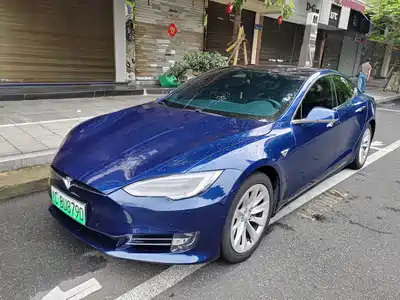 Tesla Model S 2017