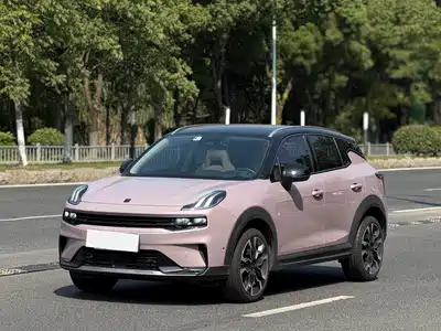 Lynk & Co 06 2022