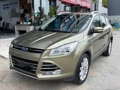 Ford Kuga 2015