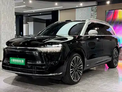 AITO Wenjie M9 2024