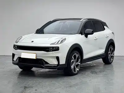 Lynk & Co 06 2024