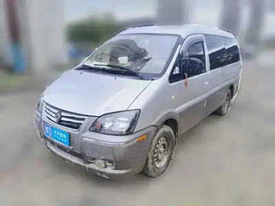 Dongfeng Fengxing Lingzhi 2016