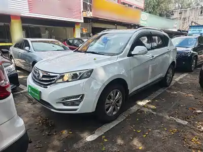 Landwind X5 2016